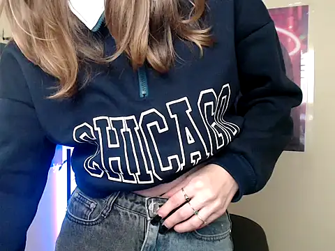 StrangerGi online show from 25, 10, 2025