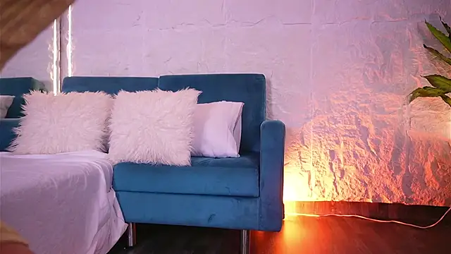 CailynBrowm online show from 8, 4, 2026