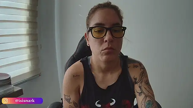 Isis69  online show from 3, 12, 2025