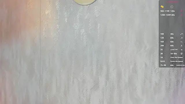 Snapshot of MelanieRioss chatting on 7, 11, 2025 MelanieRioss online show from 7, 11, 2025