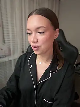 Snapshot of bunnyrich chatting on 24, 10, 2025 bunnyrich online show from 24, 10, 2025