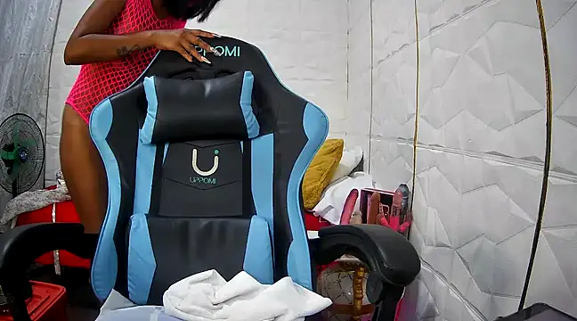 Mendoza Amaranata online show from 2, 3, 2025