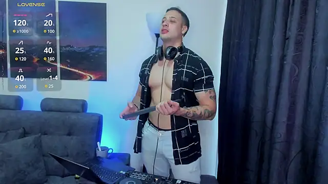 Snapshot of matt_saill chatting on 18, 3, 2025 matt saill online show from 18, 3, 2025