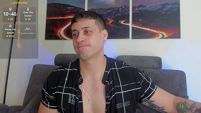 Snapshot of matt_saill chatting on 8, 10, 2025 matt saill online show from 8, 10, 2025