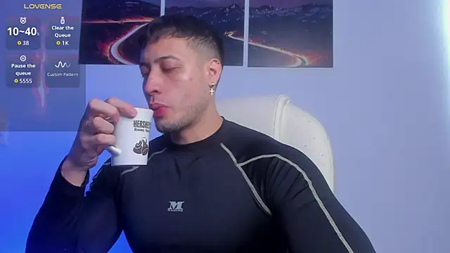 Snapshot of matt_saill chatting on 17, 10, 2025 matt saill online show from 17, 10, 2025