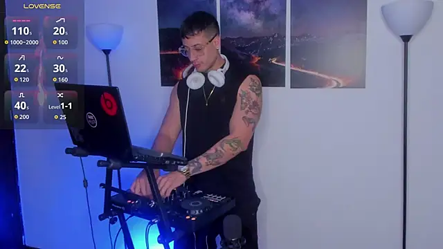 Snapshot of matt_saill chatting on 7, 11, 2025 matt saill online show from 7, 11, 2025