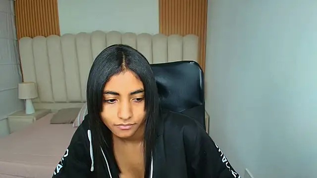 shaneelle online show from 10, 2, 2026