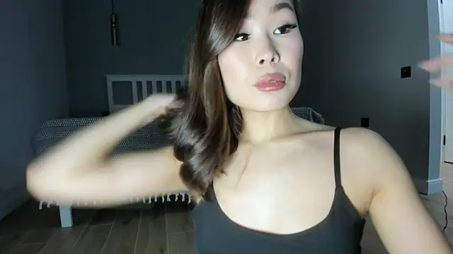 Snapshot of Yukisans chatting on 19, 1, 2025 Yukisans online show from 19, 1, 2025