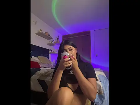 Snapshot of SusyAlvarez chatting on 17, 10, 2025 SusyAlvarez online show from 17, 10, 2025