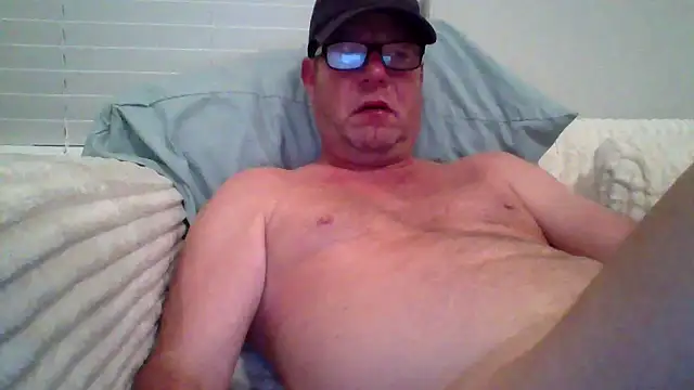 Goldenbear3111 online show from 16, 5, 2026