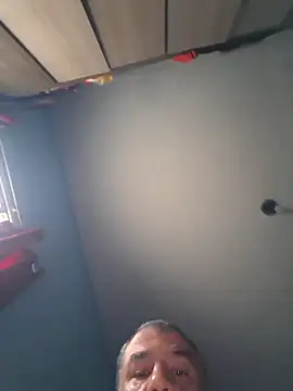 Carlossantos07 online show from 10, 3, 2026