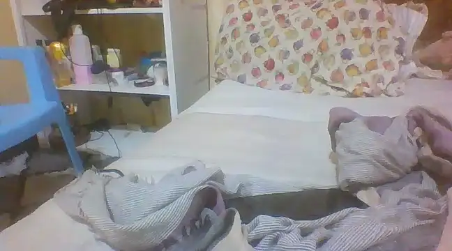 Snapshot of Bootiq chatting on 8, 3, 2025 Bootiq online show from 8, 3, 2025