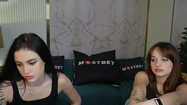 Snapshot of Brendi054 chatting on 15, 12, 2024 Brendi054 online show from 15, 12, 2024