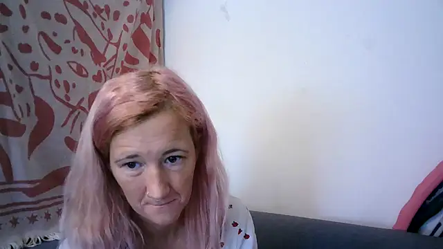 Snapshot of ddgeile chatting on 20, 10, 2025 ddgeile online show from 20, 10, 2025