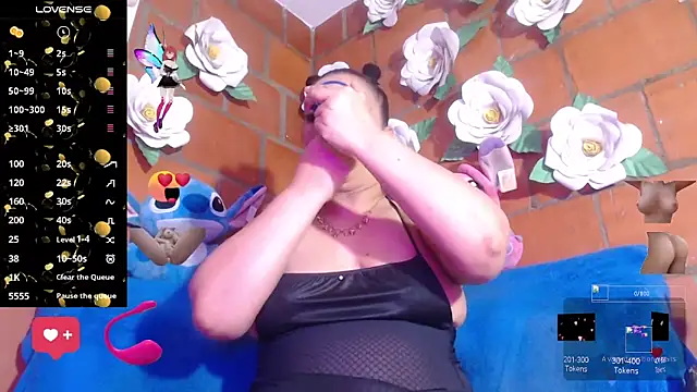 Snapshot of IngritBitch chatting on 18, 10, 2025 IngritBitch online show from 18, 10, 2025