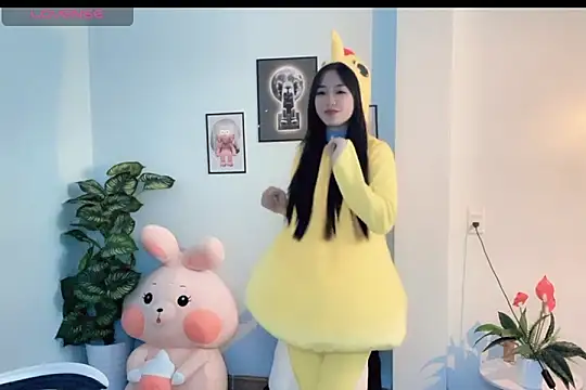  Aimy  online show from 12, 11, 2025