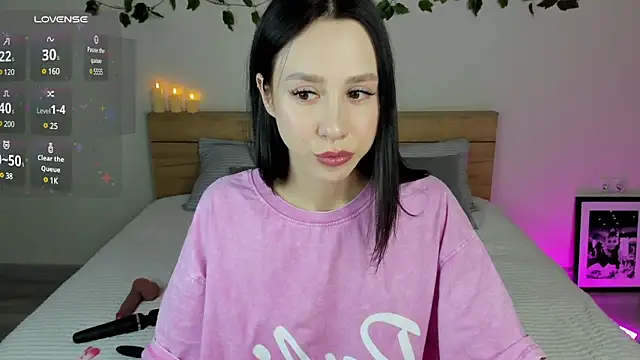 Amelia Martinz online show from 21, 12, 2024