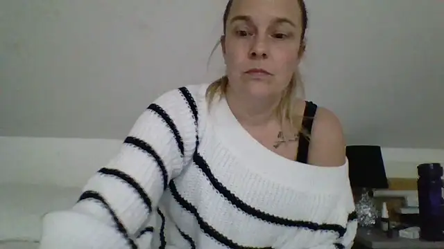 scrummymummy2 online show from 14, 3, 2026