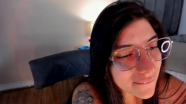 dakotaa   online show from 20, 2, 2025