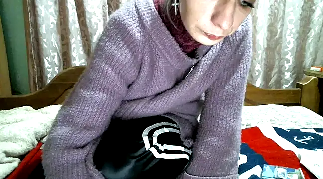 Snapshot of DennisXCaroll chatting on 16, 12, 2024 DennisXCaroll online show from 16, 12, 2024