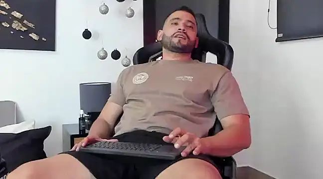 Snapshot of Dereck_vega chatting on 21, 12, 2024 Dereck vega online show from 21, 12, 2024