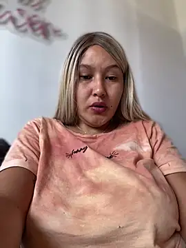 Snapshot of SamaraJay1 chatting on 15, 12, 2024 SamaraJay1 online show from 15, 12, 2024