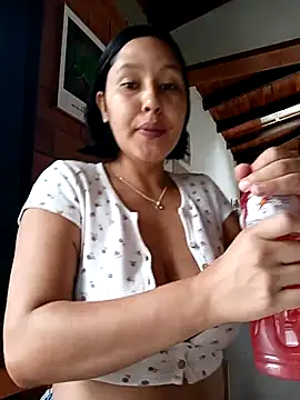 Snapshot of SamaraJay1 chatting on 28, 9, 2025 SamaraJay1 online show from 28, 9, 2025