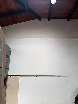 SamaraJay1 online show from 5, 4, 2026