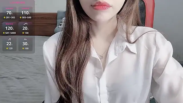 Snapshot of TrinhH_Nabbi chatting on 15, 11, 2025 TrinhH Nabbi online show from 15, 11, 2025