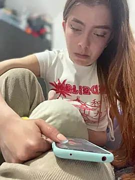 Cloew Marz online show from 1, 4, 2026