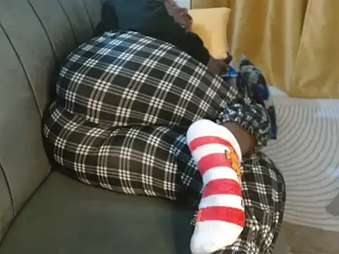 leslysexygirl online show from 3, 11, 2025