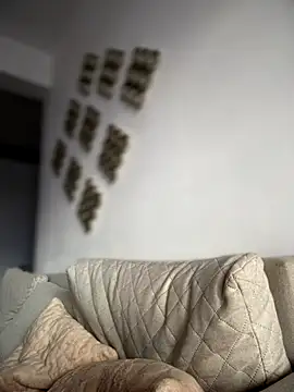 Snapshot of RaquelleDevon chatting on 1, 10, 2025 RaquelleDevon online show from 1, 10, 2025