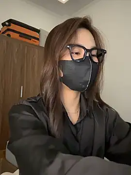 Lilisa miu online show from 4, 3, 2026