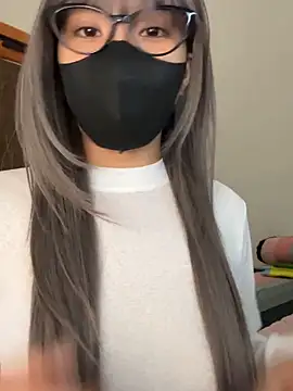 Lilisa miu online show from 18, 6, 2026