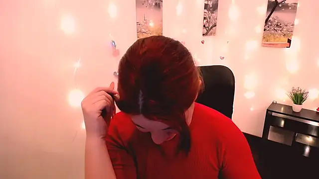 Snapshot of Sun_Alexia chatting on 26, 10, 2025 Sun Alexia online show from 26, 10, 2025