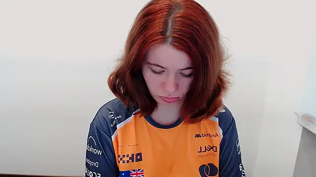 Snapshot of Sun_Alexia chatting on 1, 11, 2025 Sun Alexia online show from 1, 11, 2025