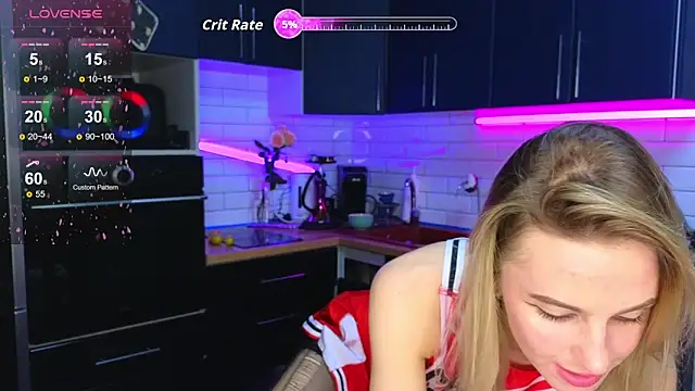Snapshot of Kate_Sex_House chatting on 18, 9, 2025 Kate Sex House online show from 18, 9, 2025