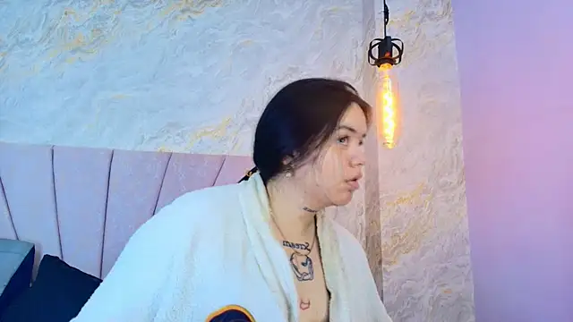 Snapshot of Mia_candy_0 chatting on 12, 7, 2026 Mia candy 0 online show from 12, 7, 2026