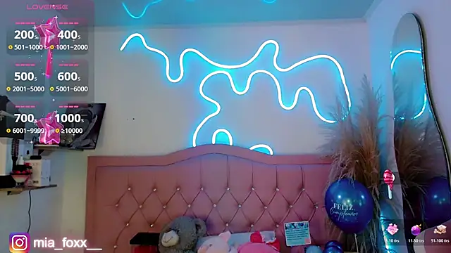 Snapshot of Mia_foxx_ chatting on 26, 10, 2025 Mia foxx online show from 26, 10, 2025