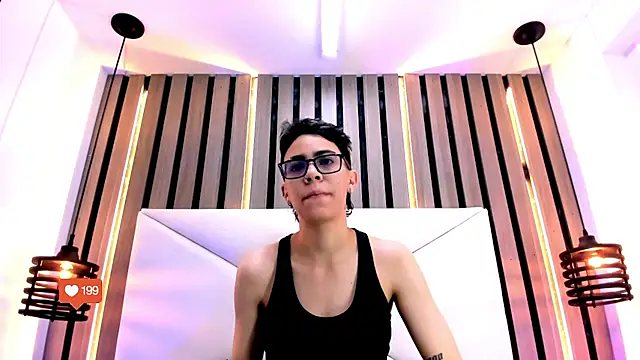 Cutie Shy  online show from 16, 11, 2025