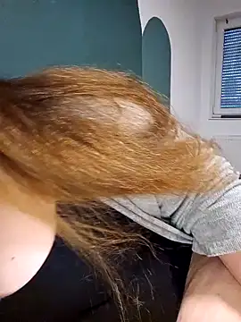  Julie x online show from 4, 1, 2025