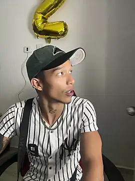 Snapshot of TommyGun_22 chatting on 21, 3, 2025 TommyGun 22 online show from 21, 3, 2025