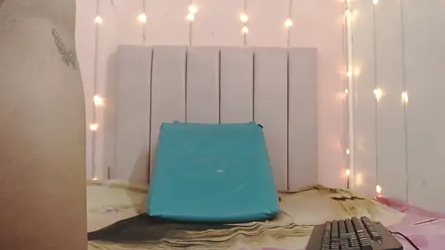 Snapshot of camilawilliams707rs chatting on 27, 11, 2025 camilawilliams707rs online show from 27, 11, 2025