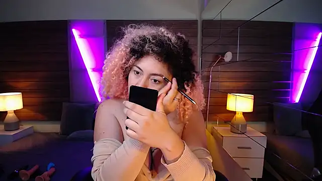 Kateryn  online show from 30, 1, 2025