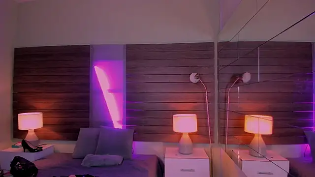 Kateryn  online show from 13, 2, 2025