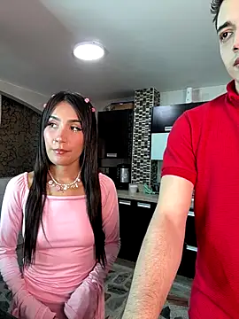 Snapshot of samantha_kevin chatting on 21, 9, 2025 samantha kevin online show from 21, 9, 2025