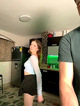 Snapshot of samantha_kevin chatting on 23, 11, 2025 samantha kevin online show from 23, 11, 2025