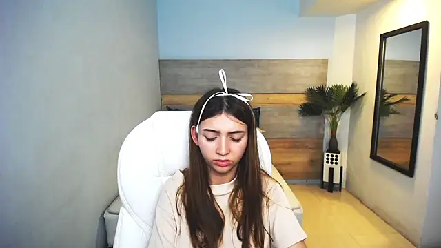 Snapshot of liseth_fox chatting on 9, 12, 2024 liseth fox online show from 9, 12, 2024