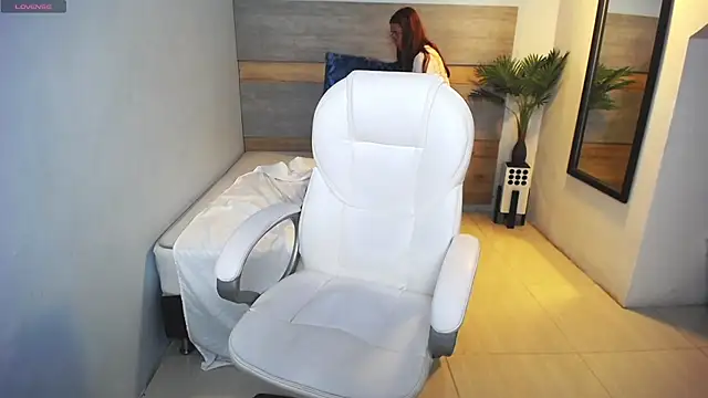 Snapshot of liseth_fox chatting on 8, 3, 2025 liseth fox online show from 8, 3, 2025