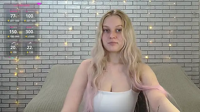 EmiliaDuchess online show from 12, 12, 2024